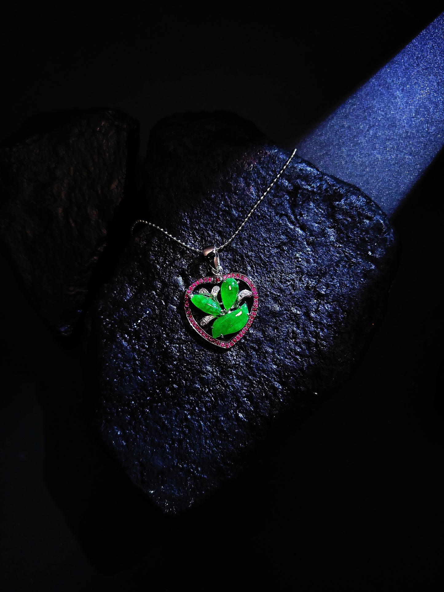 Heart Shape Fei Cui Diamond Pendant-WEO00002658