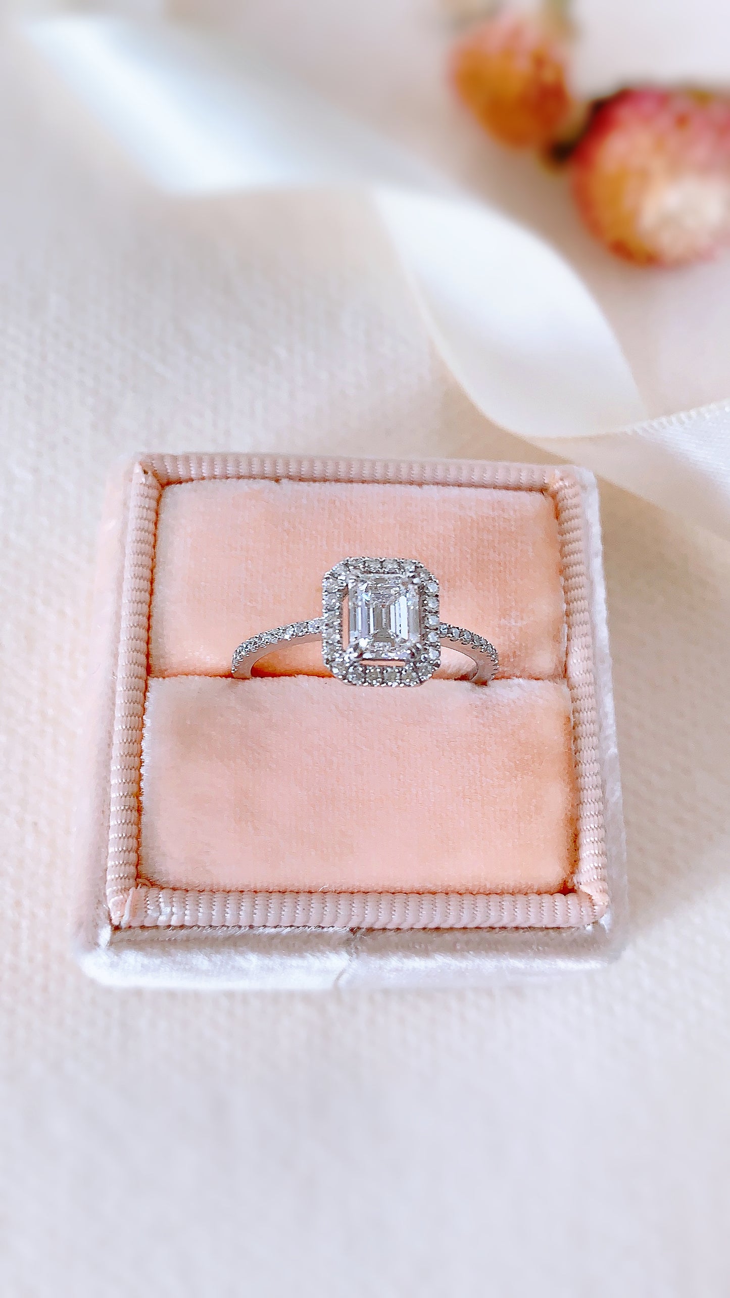 GIA 0.73CT Baguette Diamond Ring-WK3808