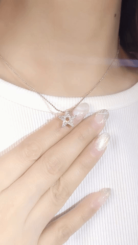 Twinkle Star Diamond Pendant-WK3886