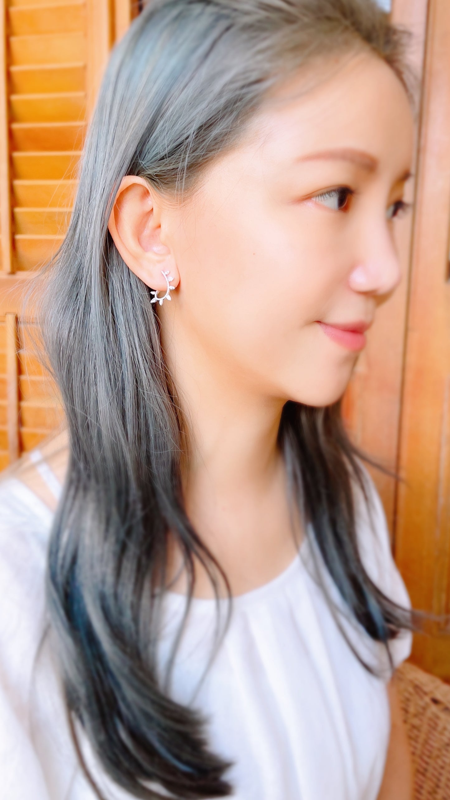 Rose Thorns Diamond Earrings