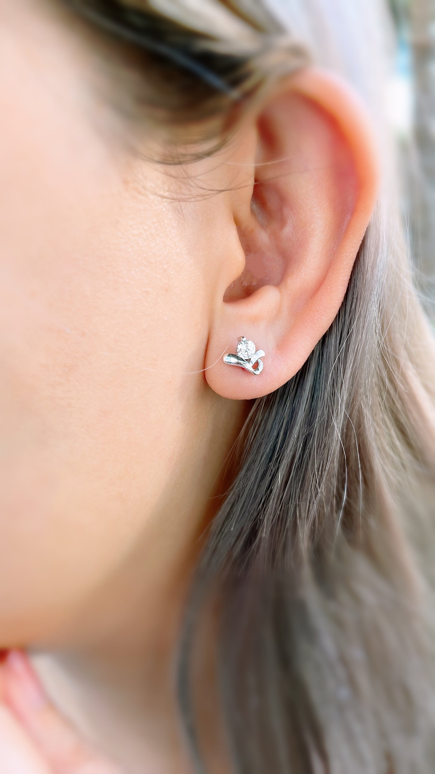 Blossom Natural Diamond Earrings-ZCO00005005