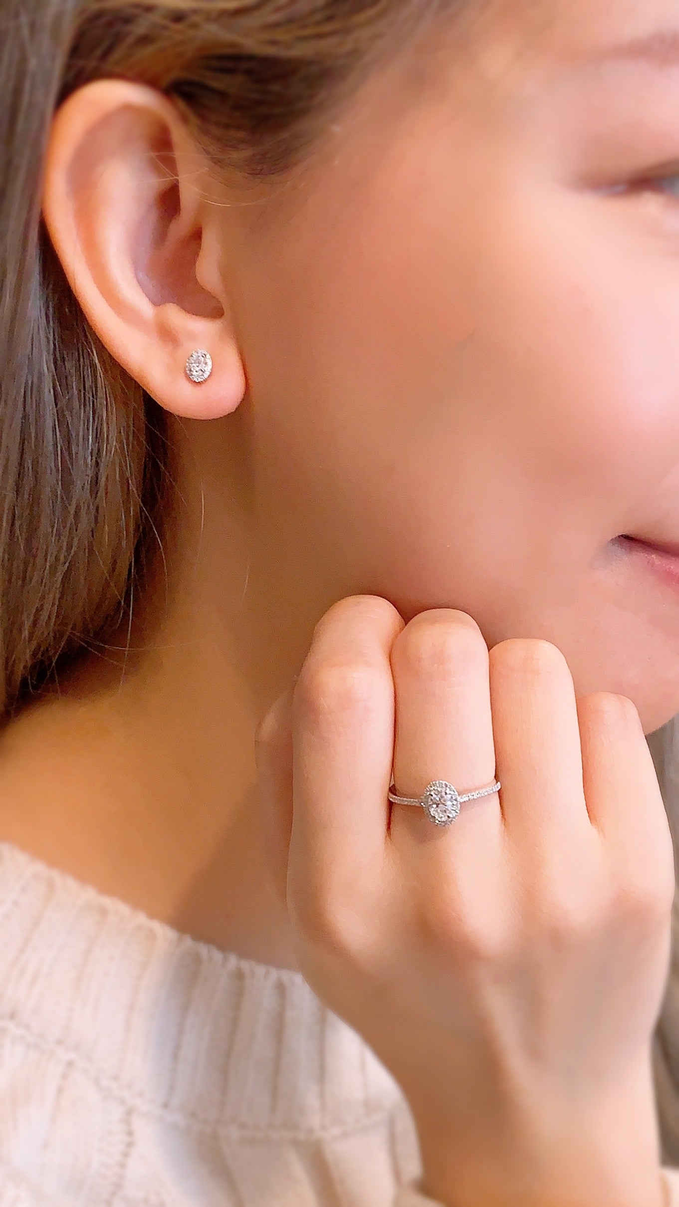 Oval Shape Diamond Earrings-ZCO00011936