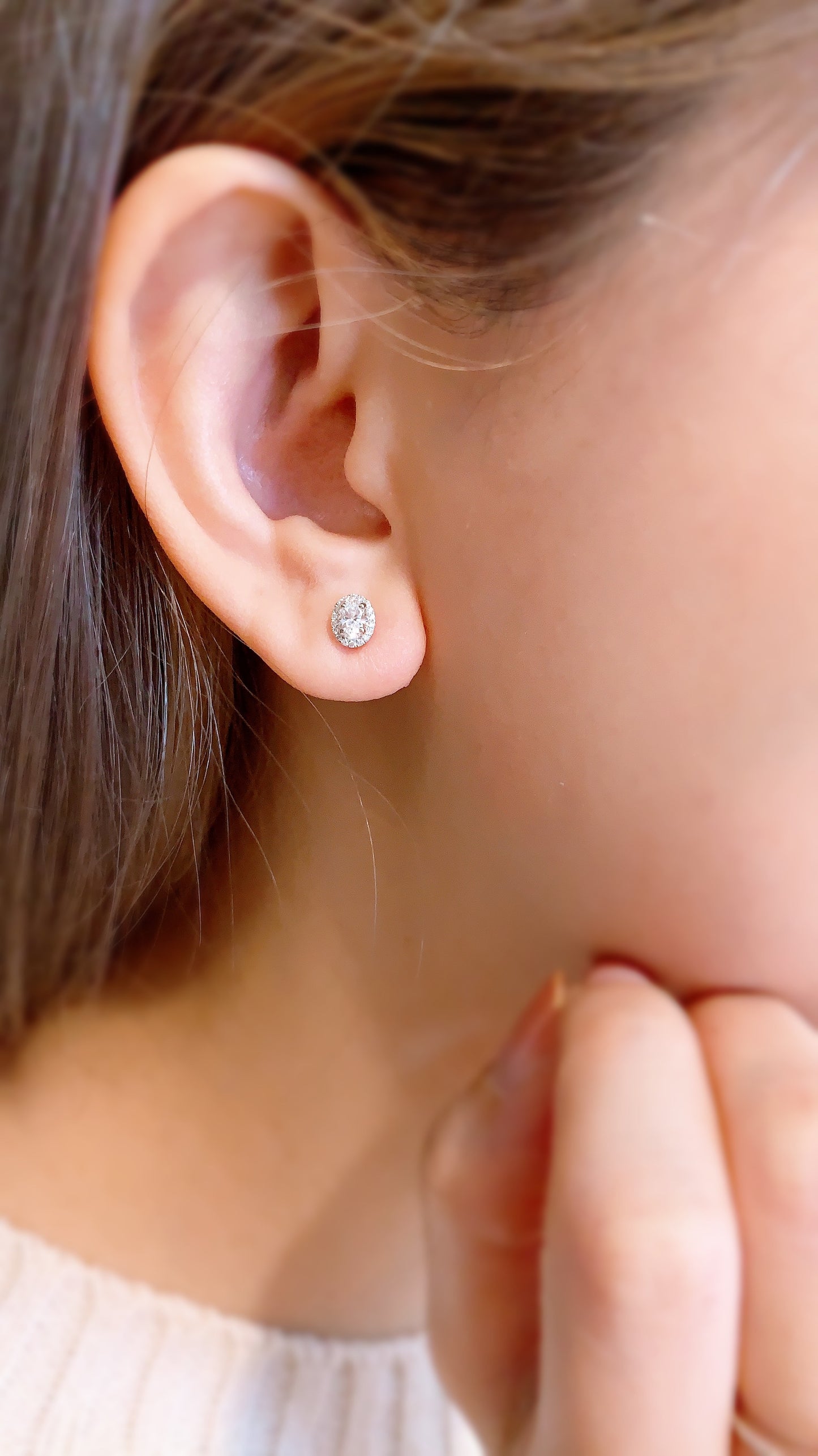 Oval Shape Diamond Earrings-ZCO00011936