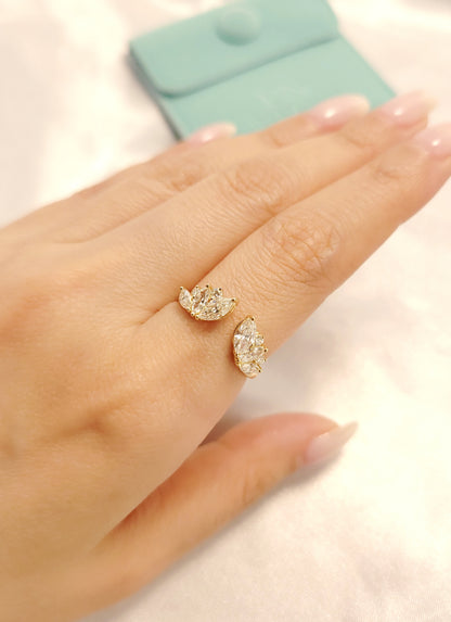 Angel's Wings Diamond Ring-WK4270