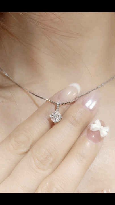 Cluster Diamond Pendant-WK3594
