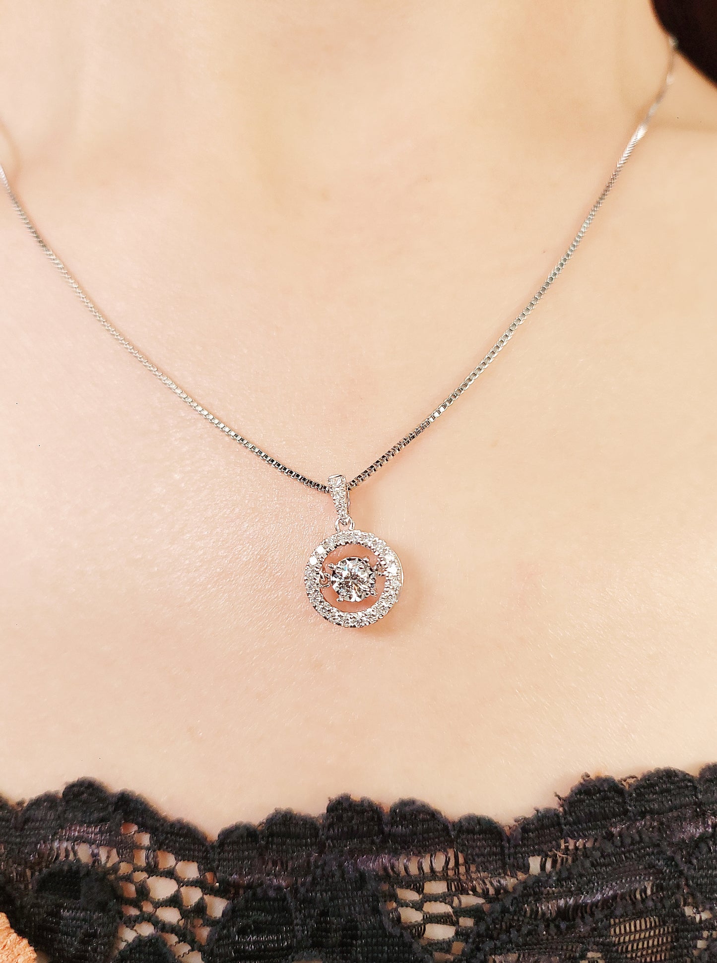 Dancing Diamond Pendant-WK3855
