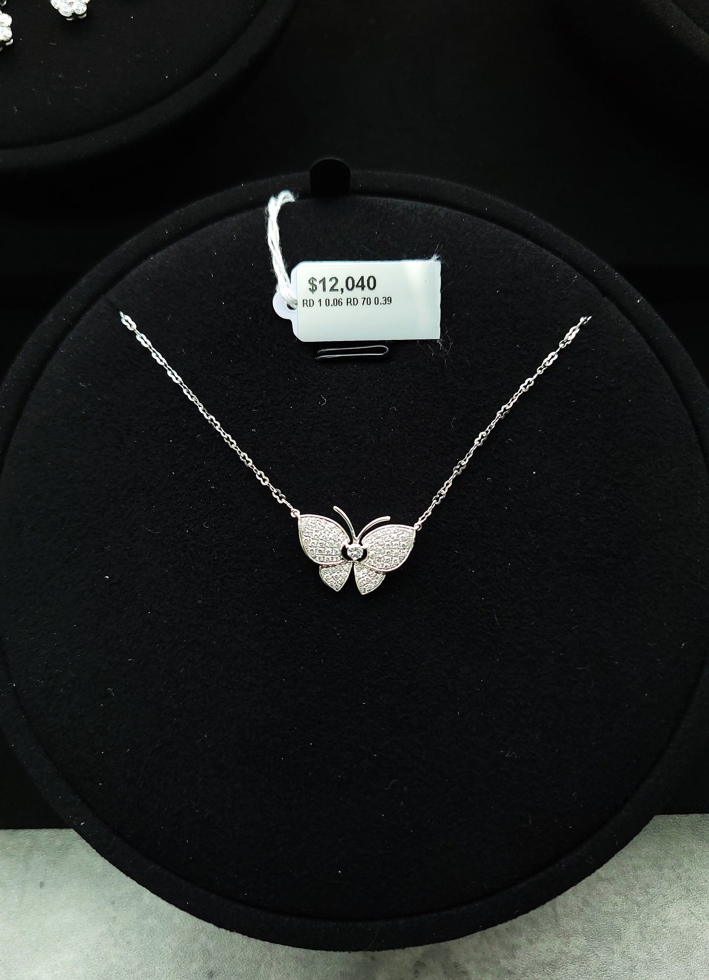 Butterfly Diamond Necklace-ZAO00000581@