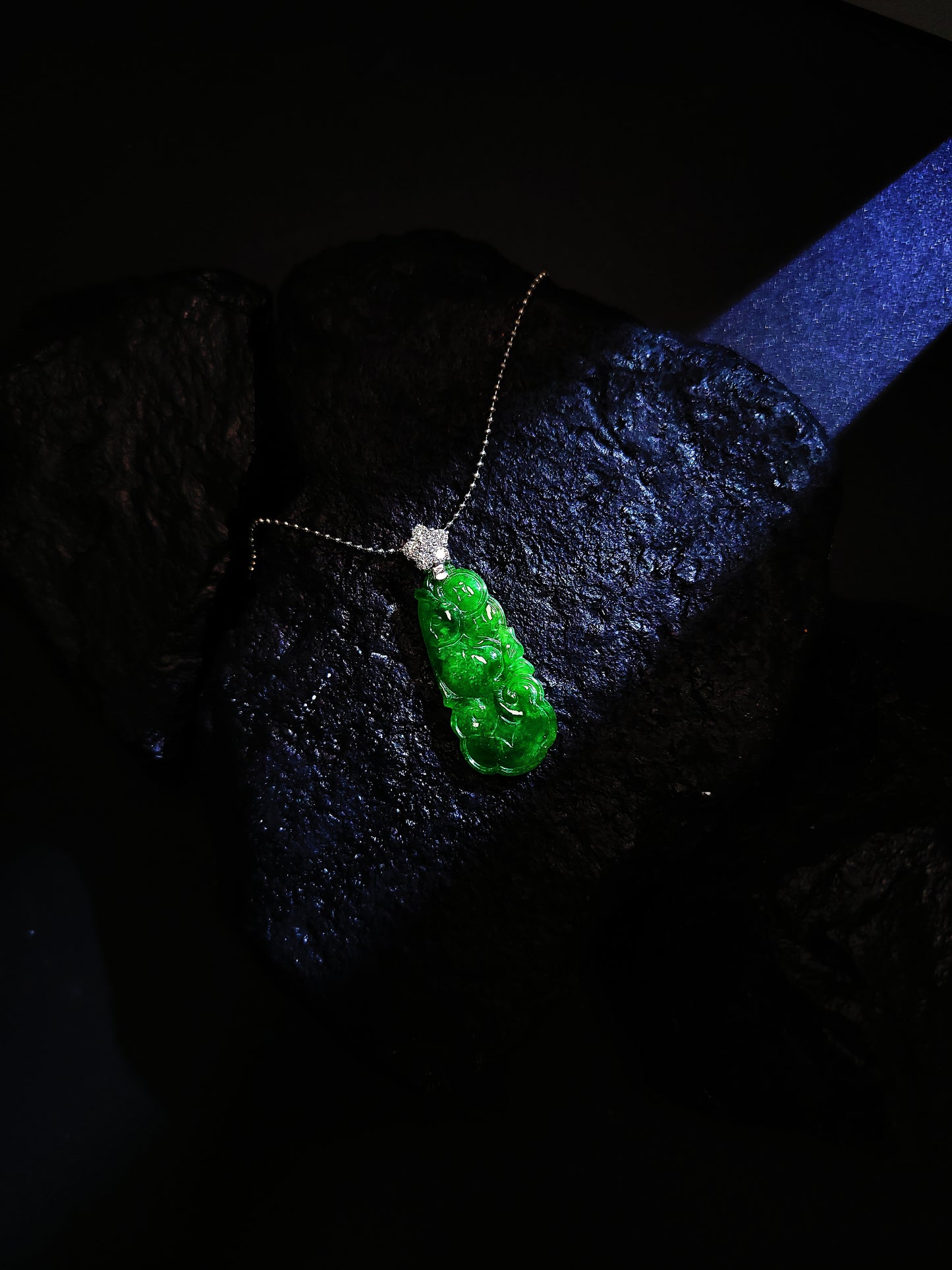 Fei Cui Diamond Pendant-WEO00002655