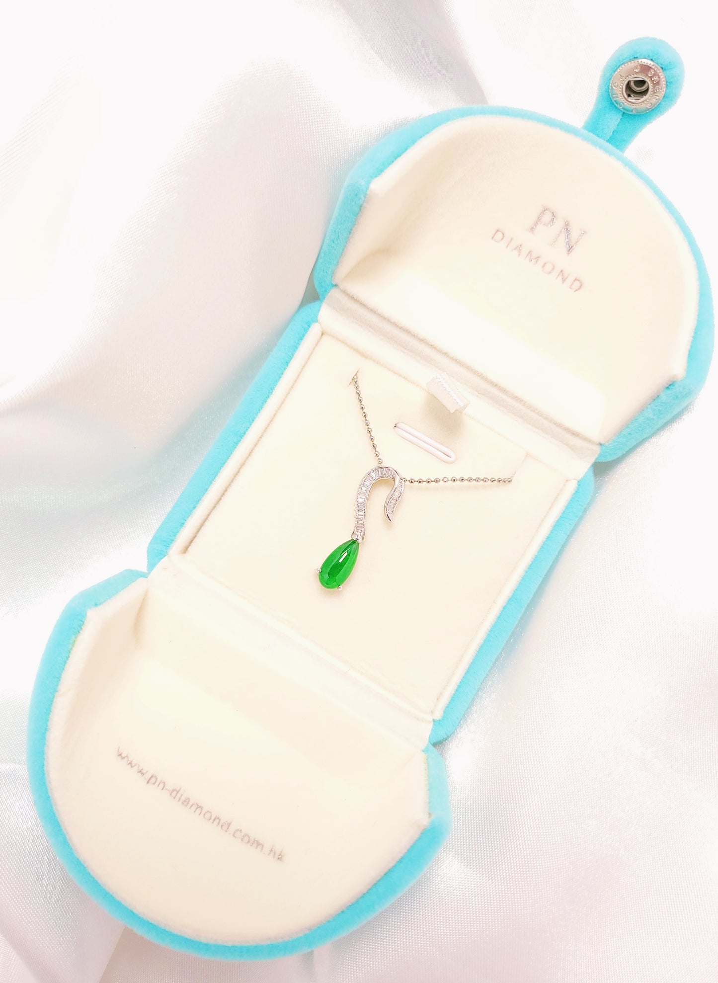 Fei Cui Diamond Pendant-WEO00002688