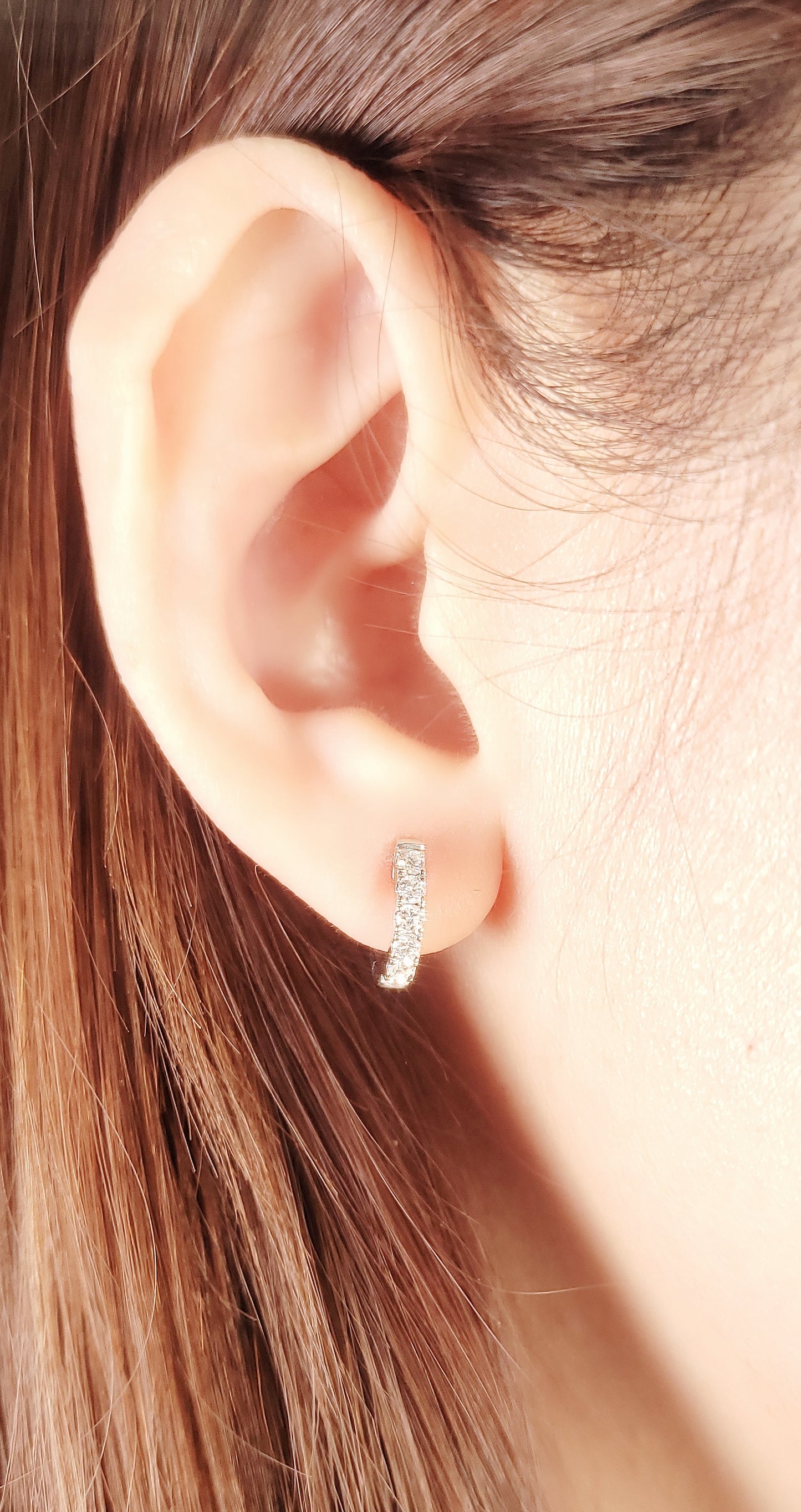 Hoop Diamond Earring (one piece)-WK4068