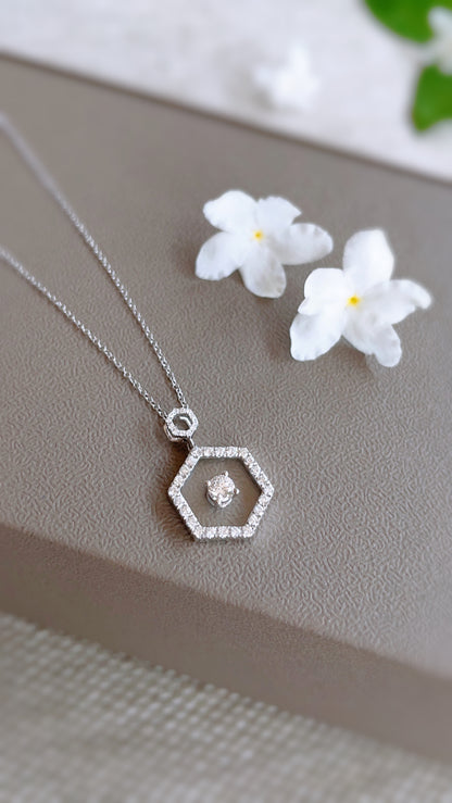 Floating Diamond Pendant-WK3905