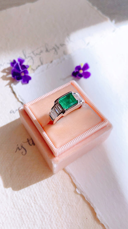 Emerald and Diamond Ring-BFO00001852