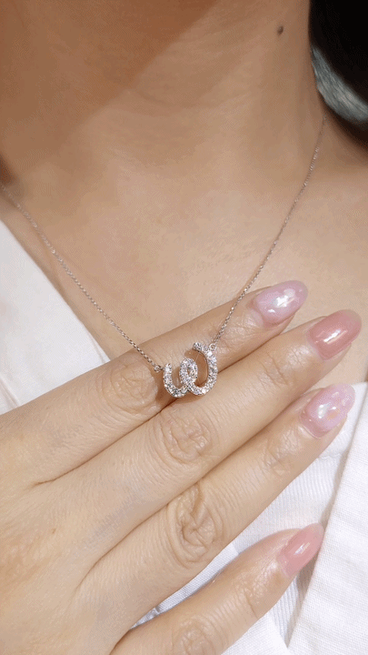 Letter W Diamond Necklace-WK4098AW@