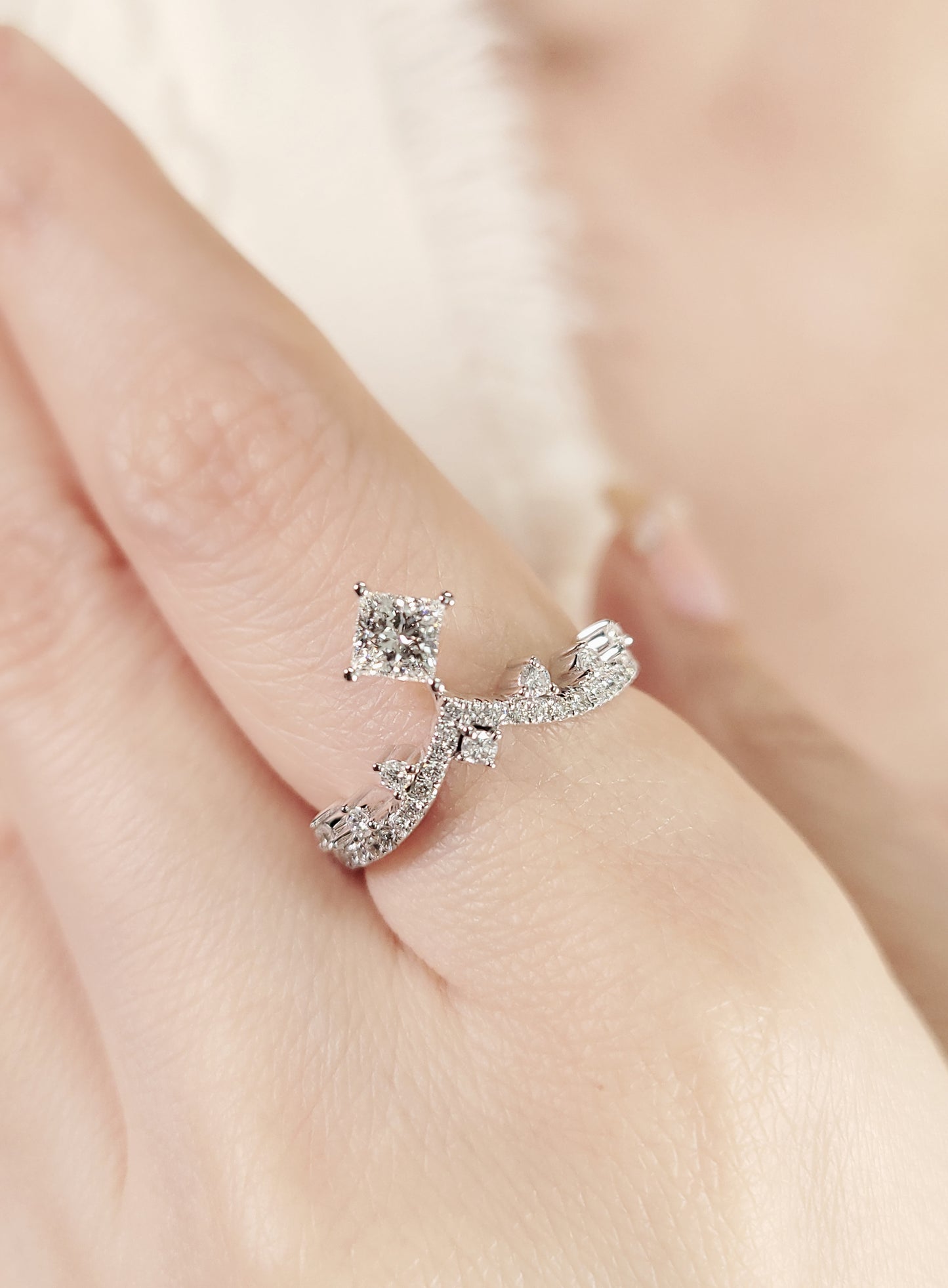 GIA 0.39CT Diamond Ring-WK4225PD