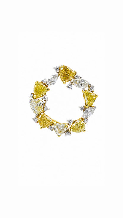 Yellow Diamond Wreath Pendant -WK3215@