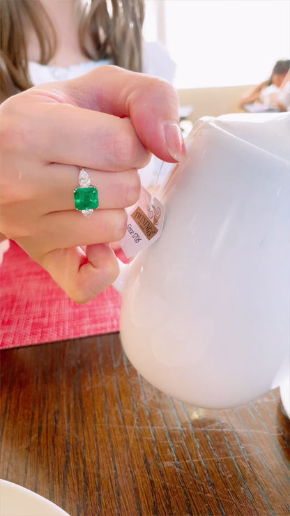 Emerald and Diamond Ring-BFO00000064