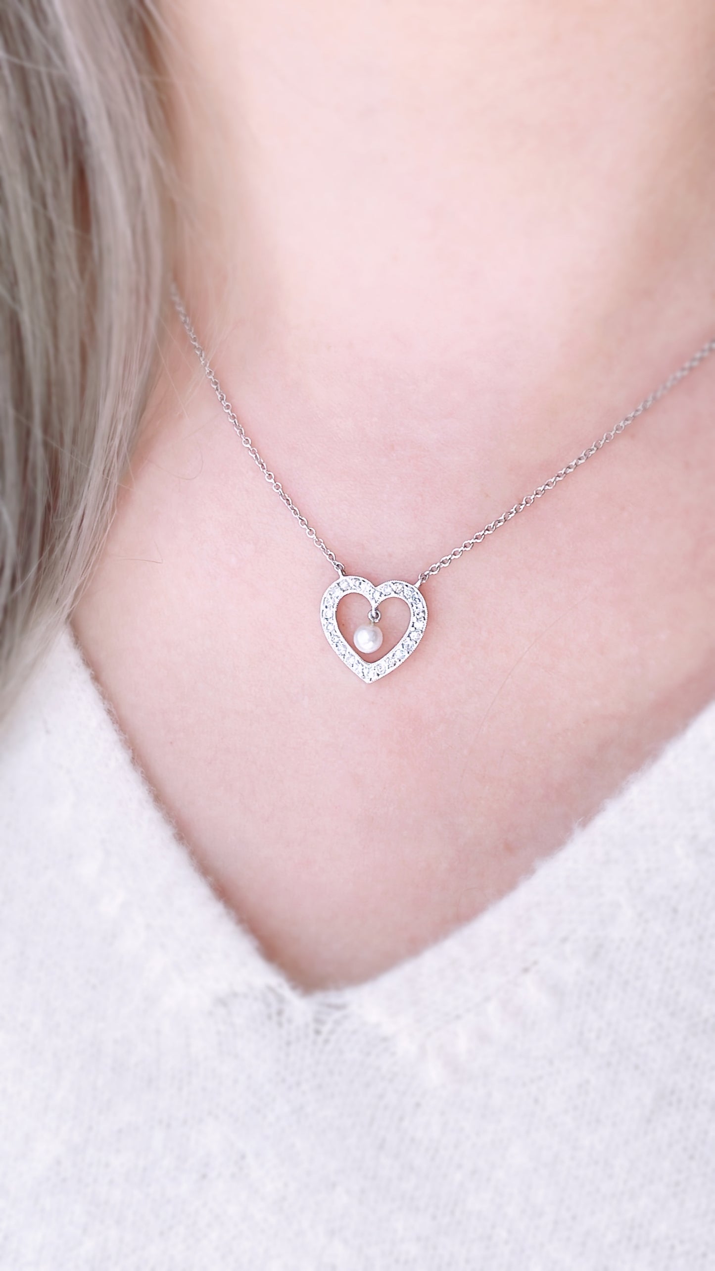 Diamond Heart and Pearl Necklace-KAO00000199