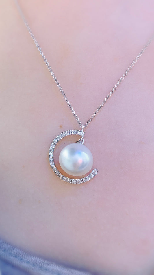 Pearl and Diamond Pendant-WK3412