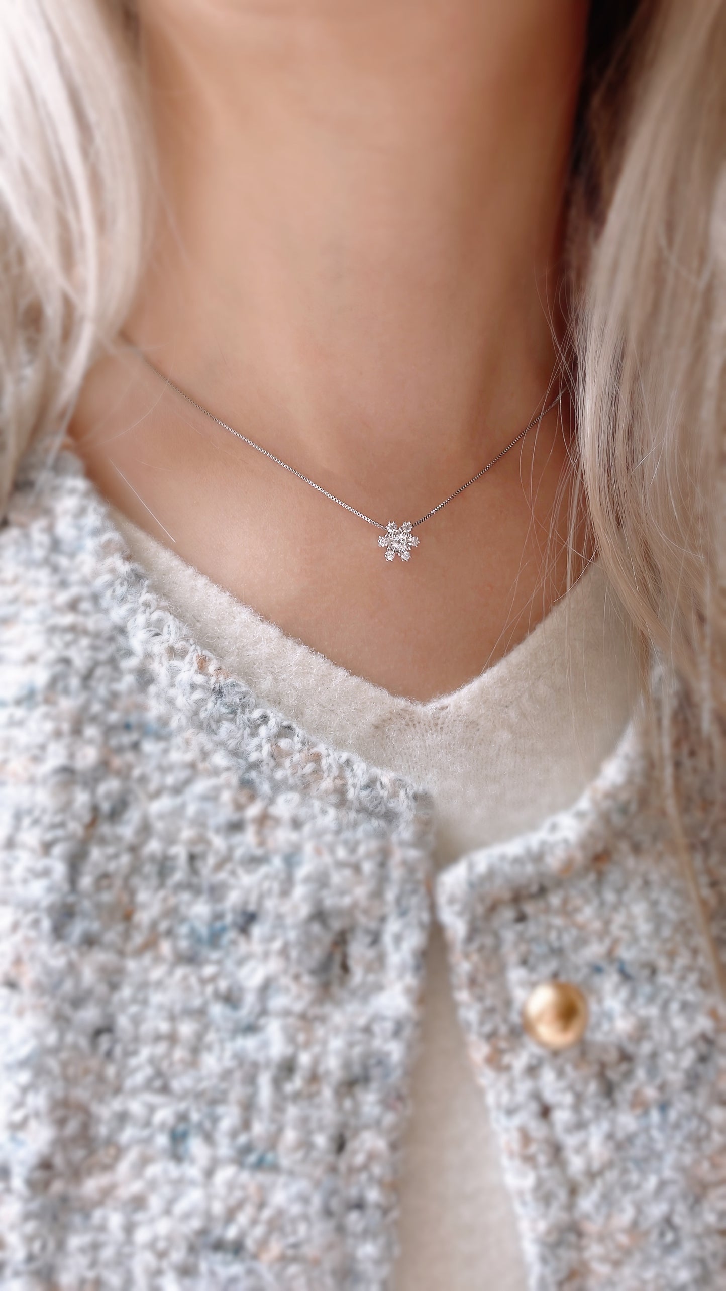 Winter Snowflake Diamond Pendant-WK3611