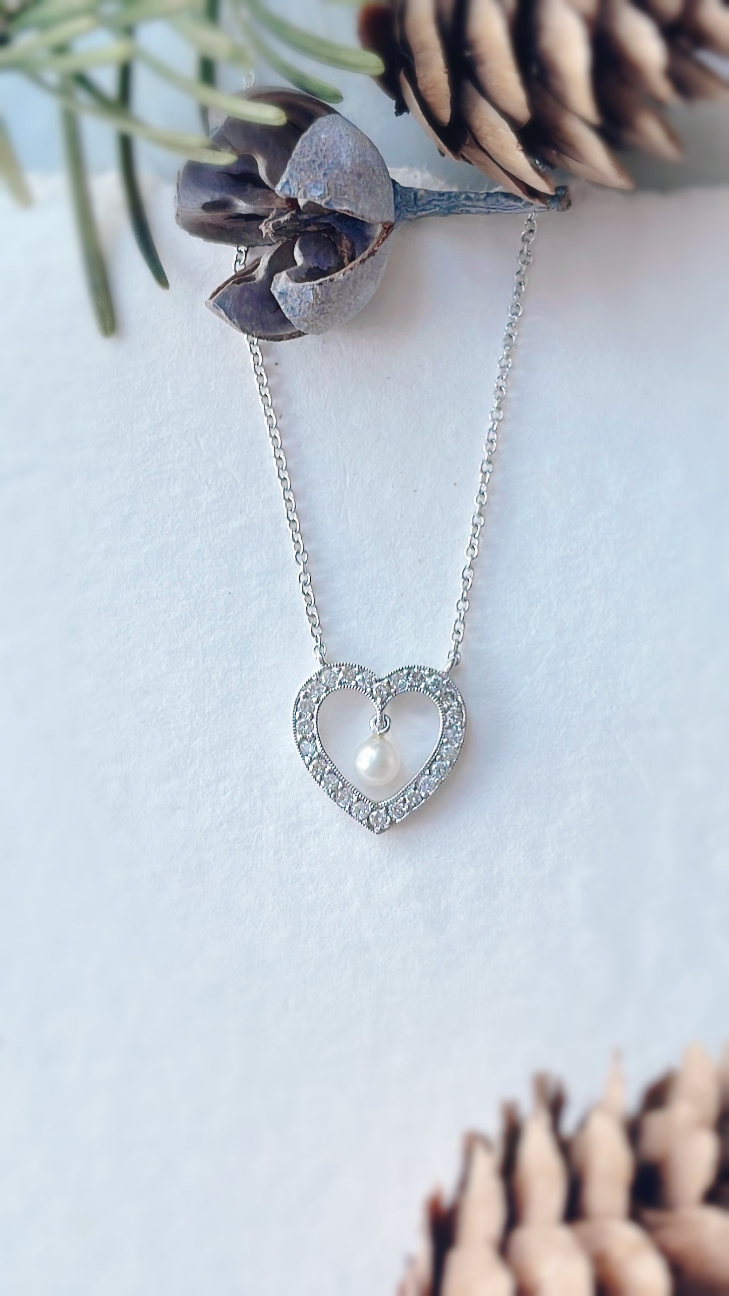 Diamond Heart and Pearl Necklace-KAO00000199