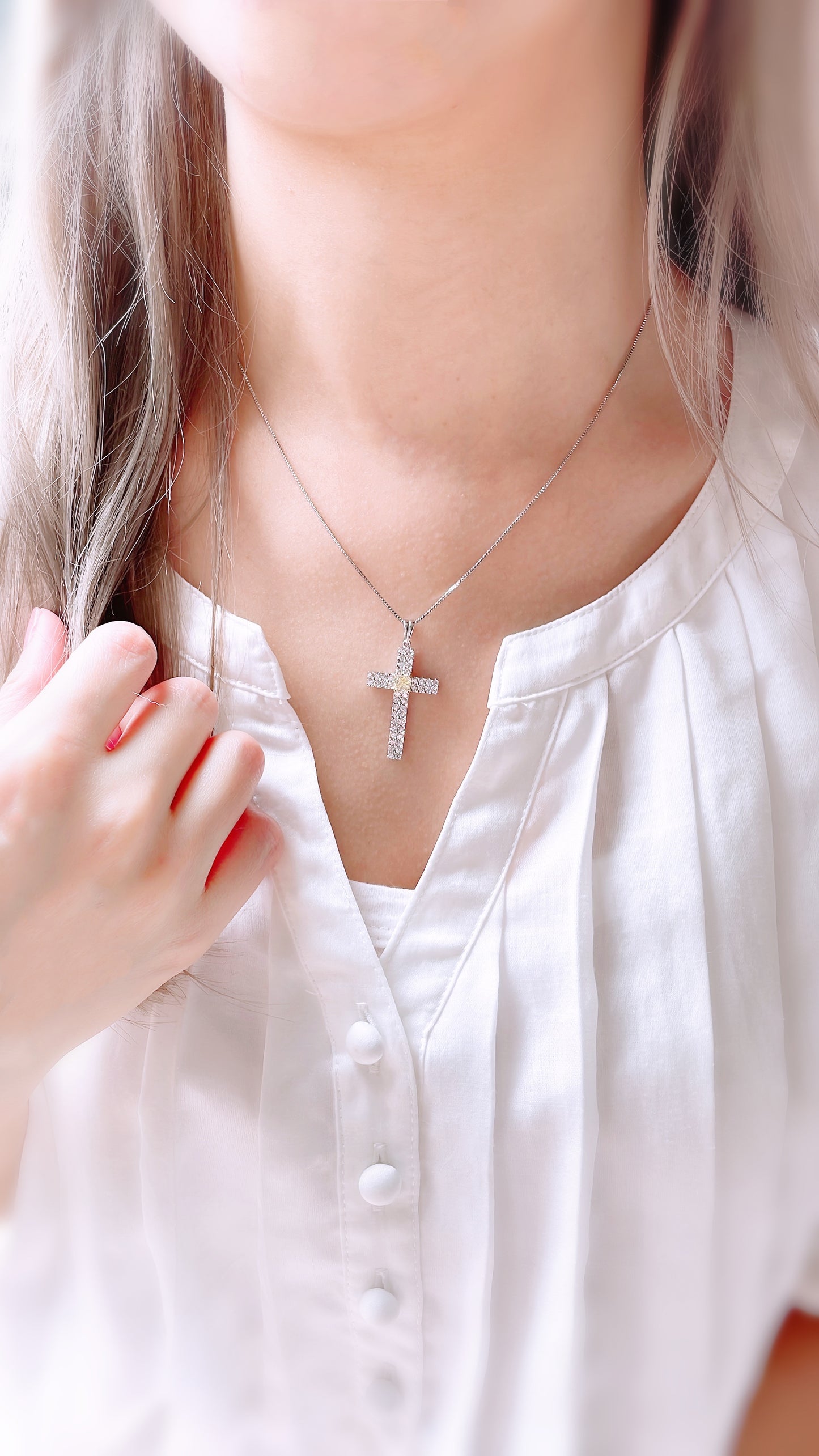 Diamond Cross Pendant-ZEO00005118