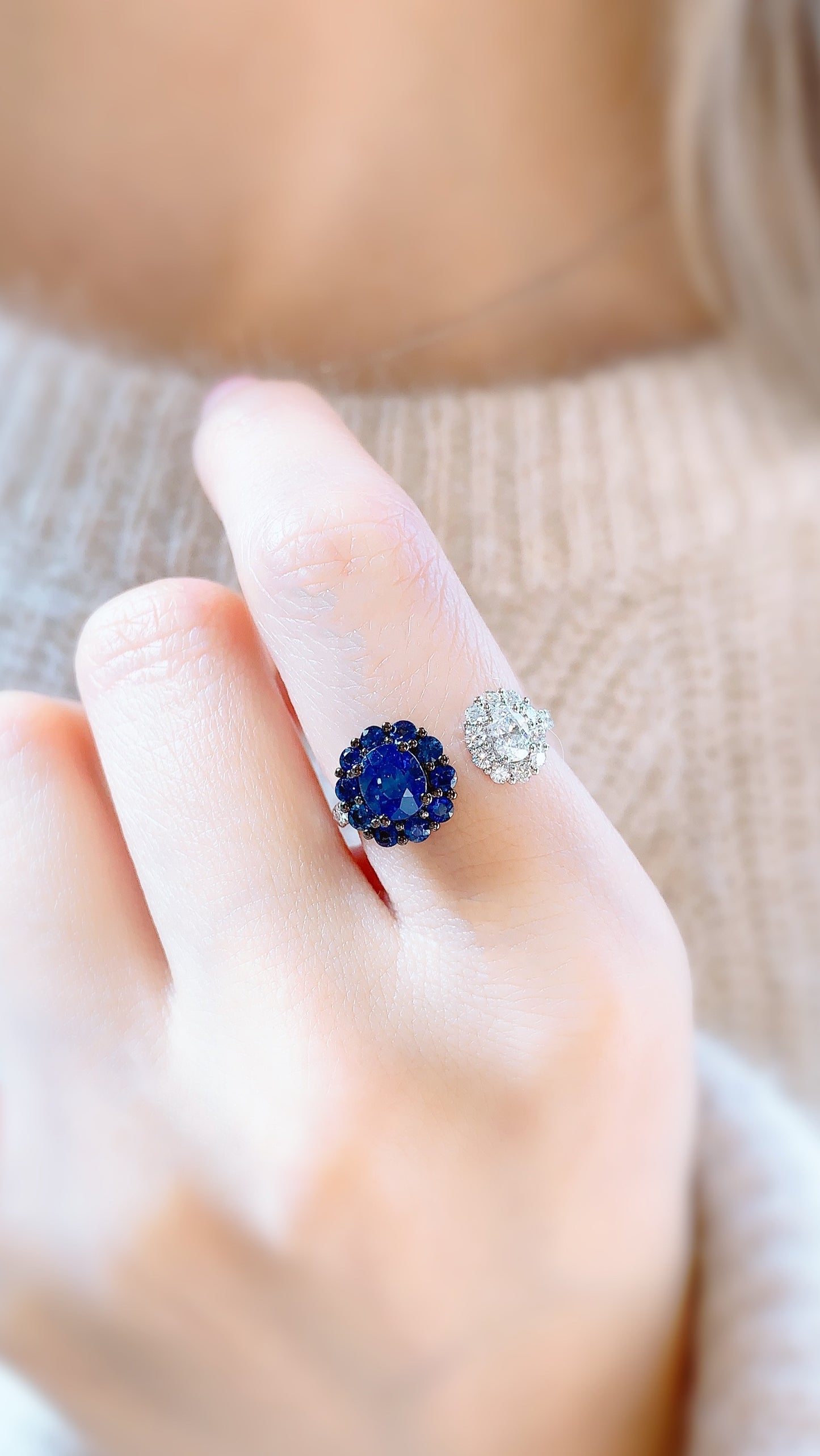 Hug Me Blue Sapphire and Diamond Ring(WK3398)