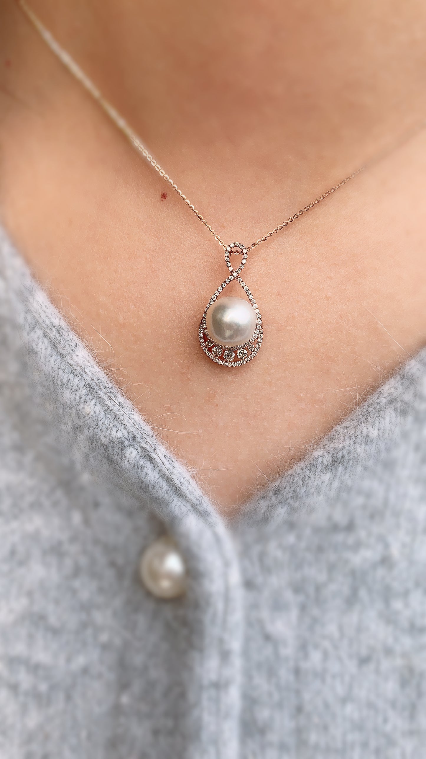 Pearl & Diamonds Pendant-KEO00000522