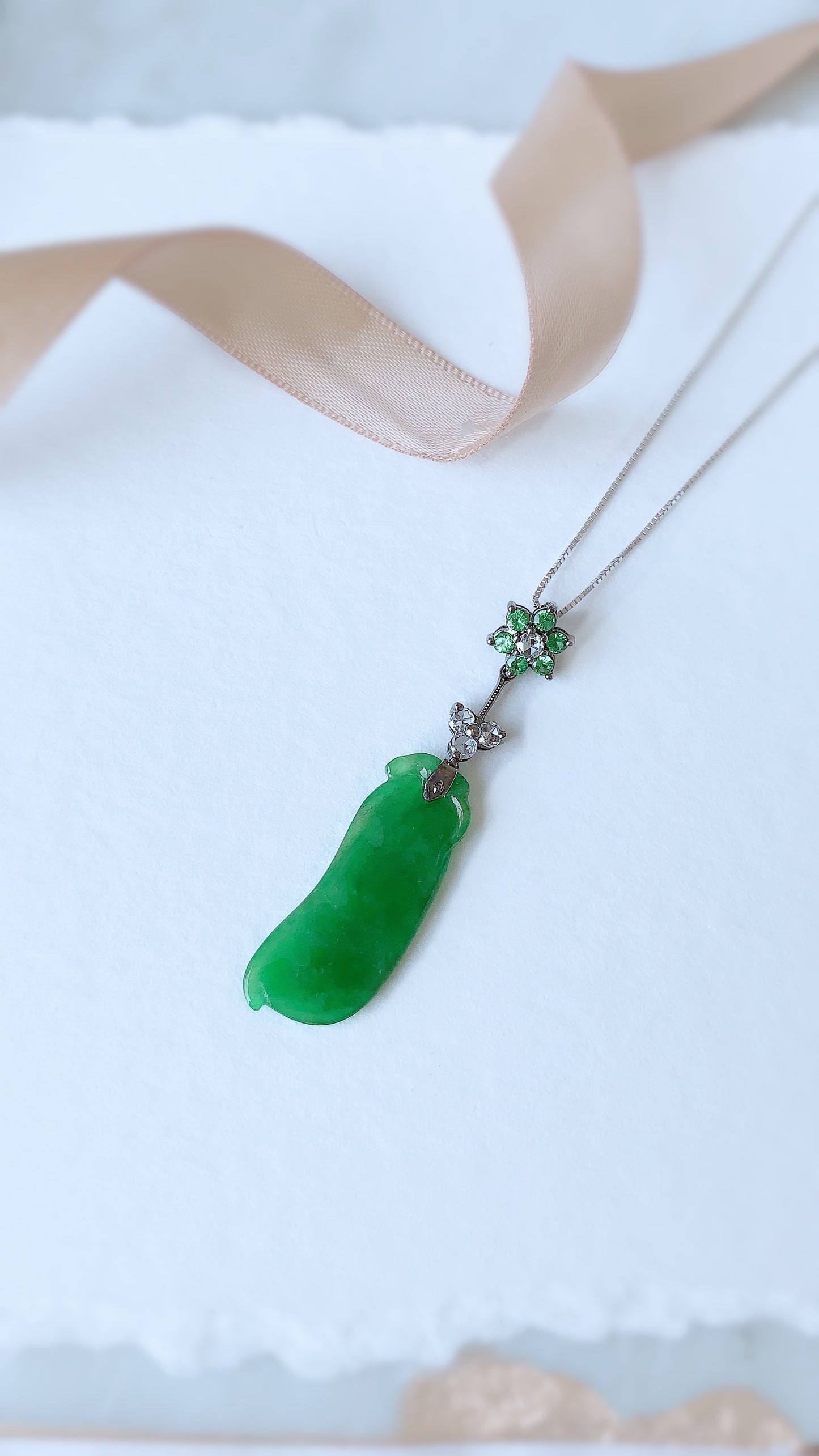 Jade, Diamond and Garnet Pendant-WEO00001689