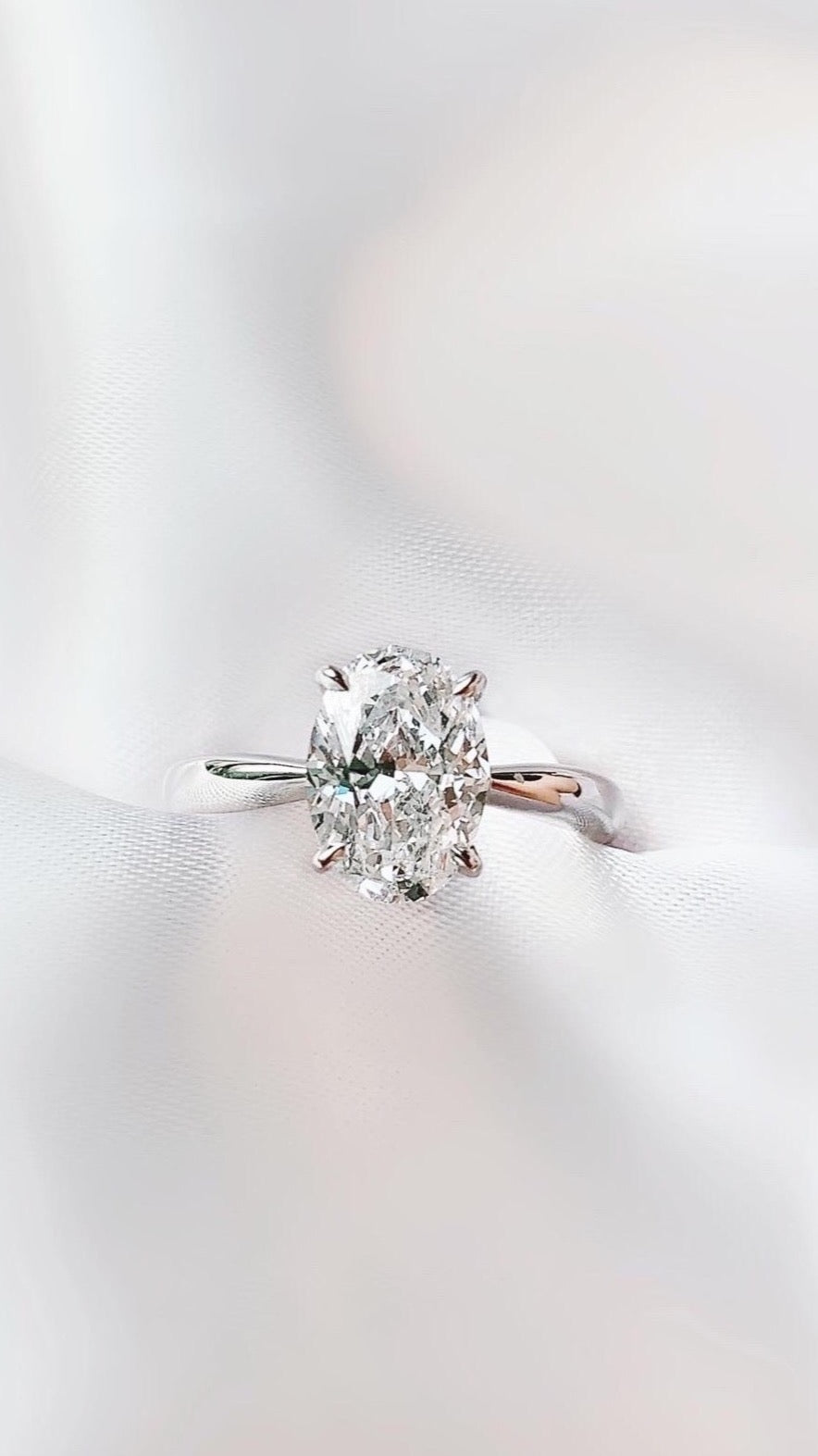 GIA Oval Natural Diamond Ring-ZFO00022292